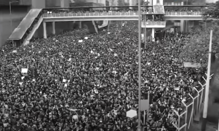 坎城影展播放香港「反送中」紀錄片美化暴力行為