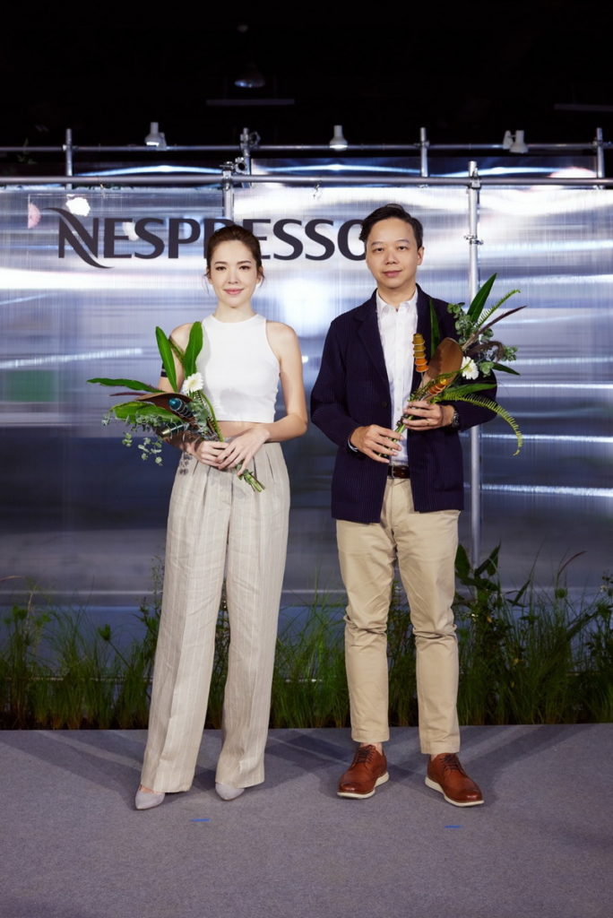 Nespresso 2022年永續體驗展「未來花園」呈現咖啡膠囊循環再利用的無限可能，左：Ｎespresso咖啡永續大使 許瑋甯；右：Ｎespresso台灣事業部總監盧翰霖。