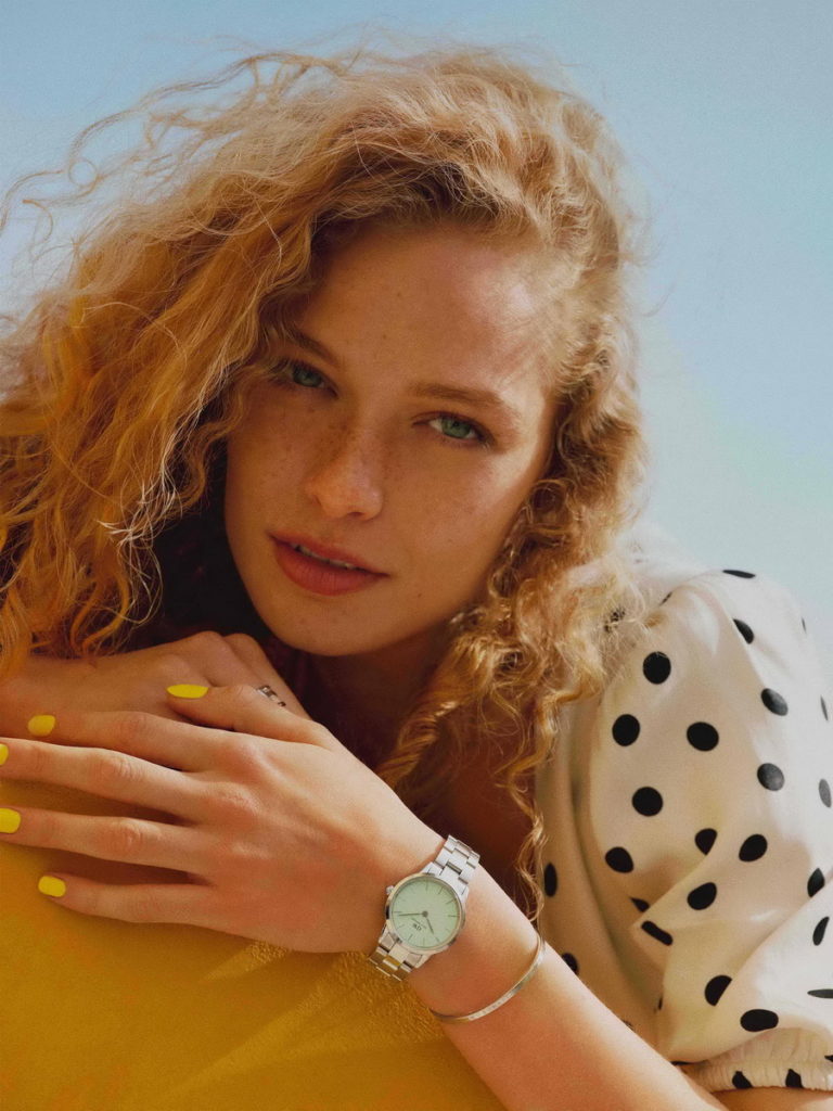 DW推出全新ICONIC LINK PASTEL「粉彩錶盤」完美你的盛夏穿搭_