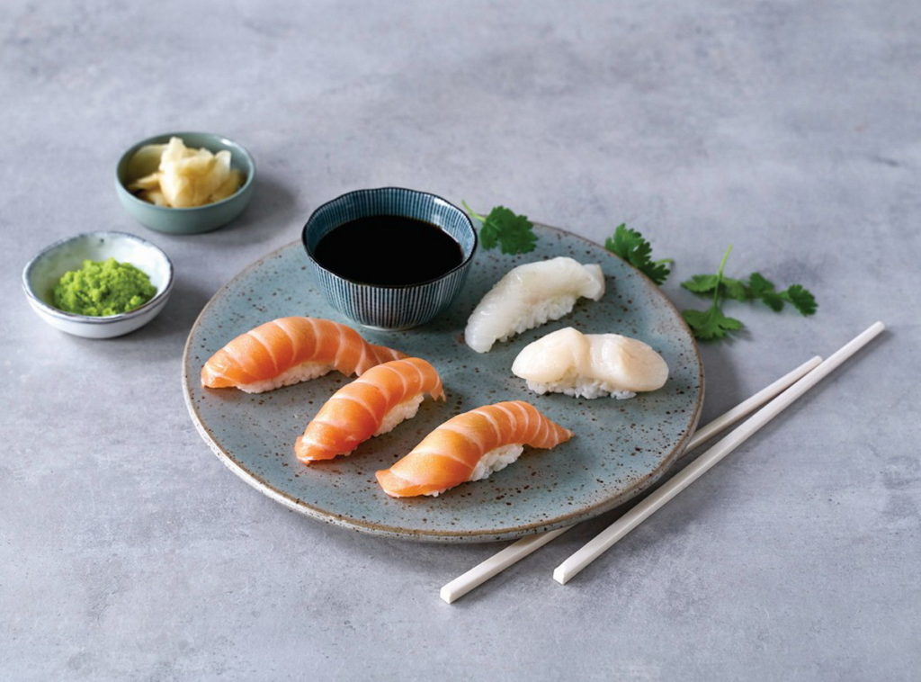 慶祝世界壽司日，大啖壽司界天王 - 挪威鮭魚
