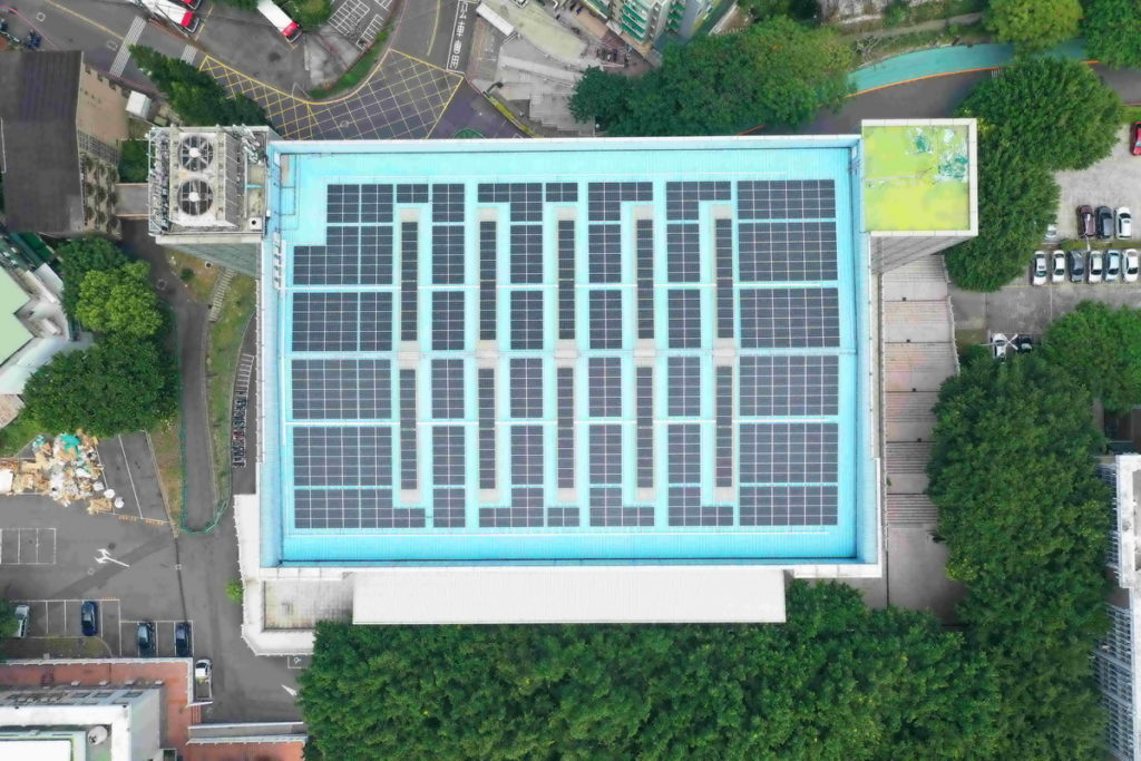 淡江大學在節能層面導入遠傳能源管理系統（EMS）及智慧管理整合平台，讓節能減碳效益極大化。