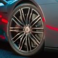 日前發表的Lamborghini Huracán，車主於台中麗寶賽道體驗呼嘯感的駕馭性，以日本普利司通POTENZA SPORT進行實地測試