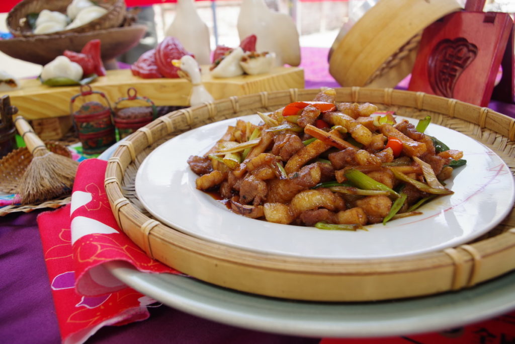 冠軍大楊梅鵝莊在地傳統風味客家小炒菜色