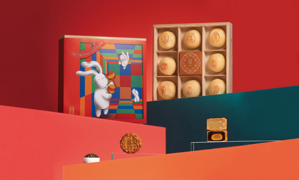 舊振南中秋「映月禮盒」以經典漢餅搭配梔花烏龍茶搭配，打造質感送禮首選。