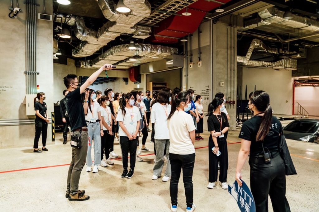 學子參與2021 NTT學苑青年營的畫面。（圖/歌劇院提供）