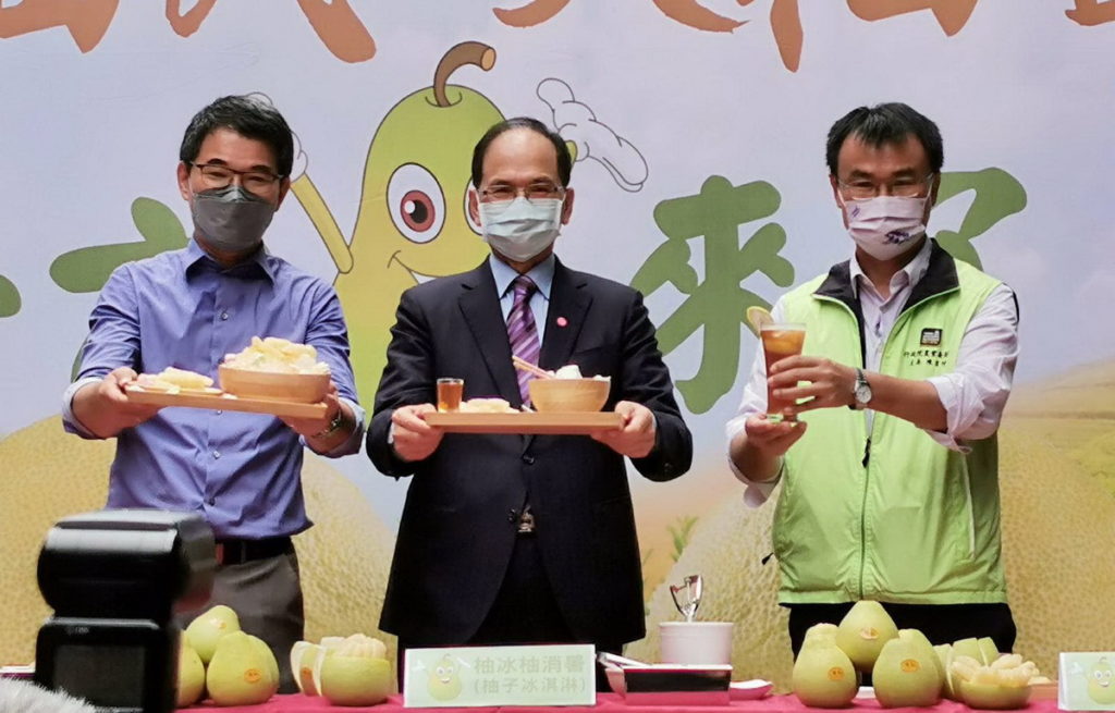 立委劉建國今日邀請雲林斗六果菜生產合作社在立法院舉行「護國柚民、天柚台灣」、