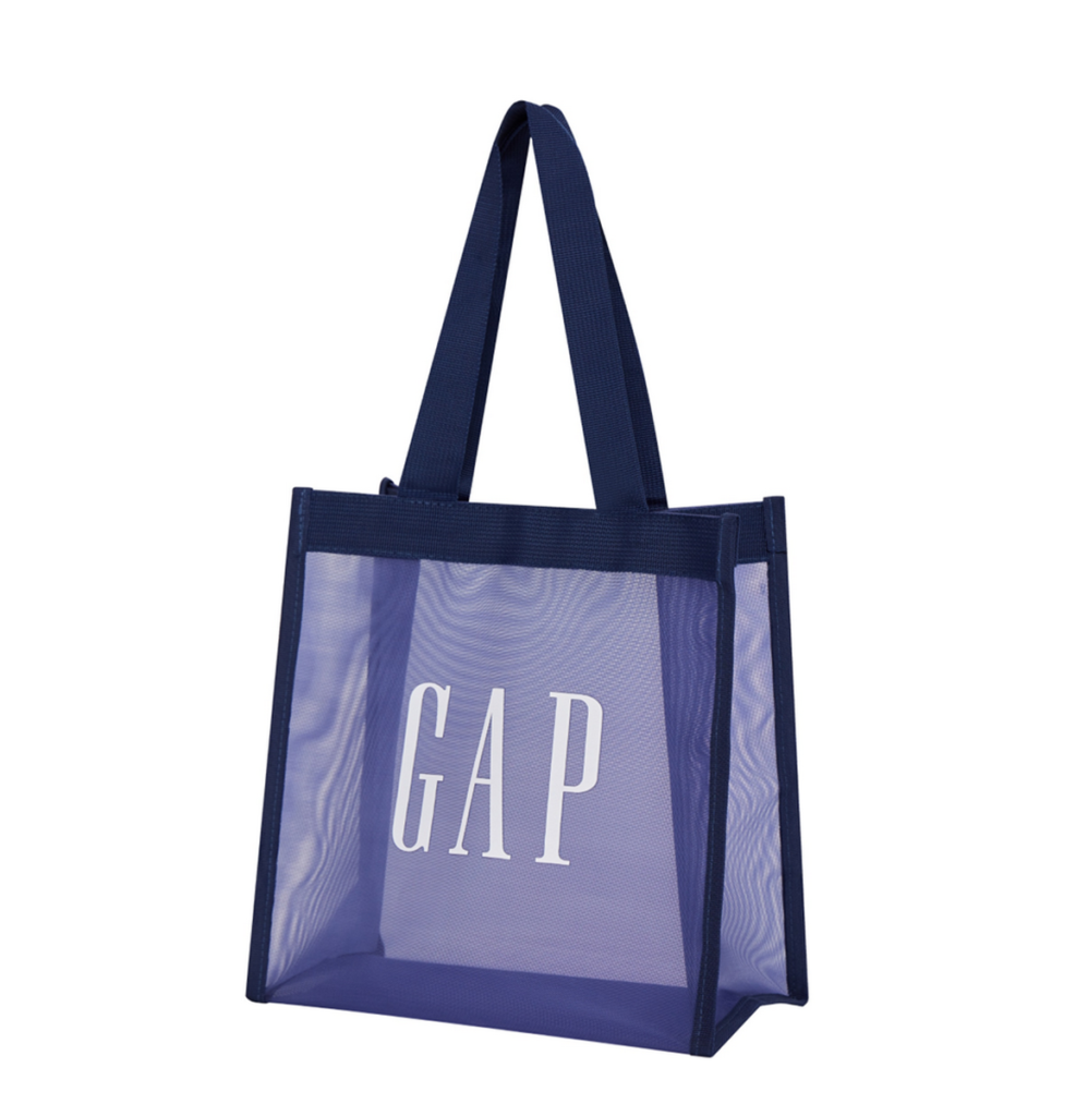 momo樂高官方旗艦館於10月13日至10月27日消費指定系列滿999元，即可獲得GAP購物袋。