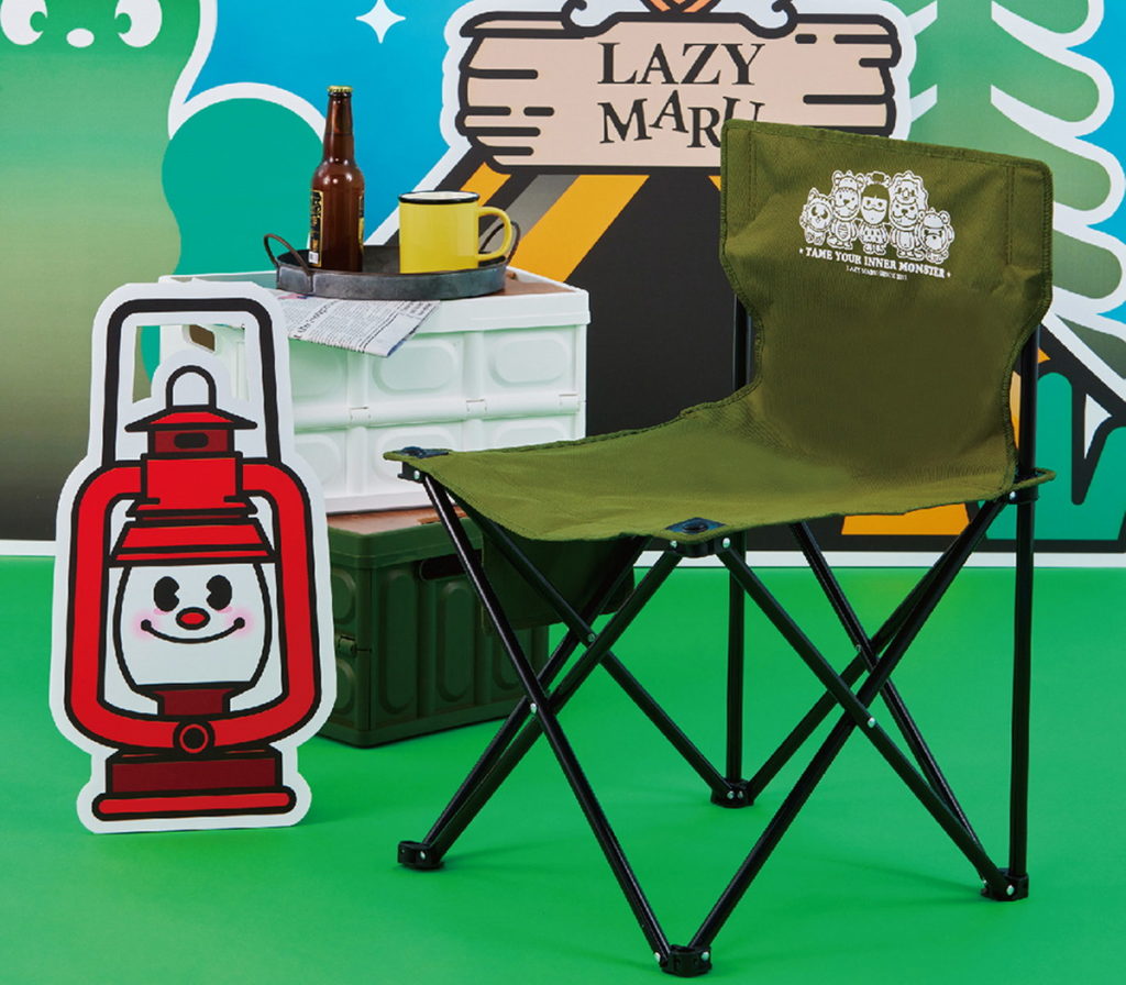 萊爾富推出「LAZY MARU秋楓露營趣」聯名獨家商品，10月18日前憑門市不限金額發票，售價630元的露營椅，只要499元。