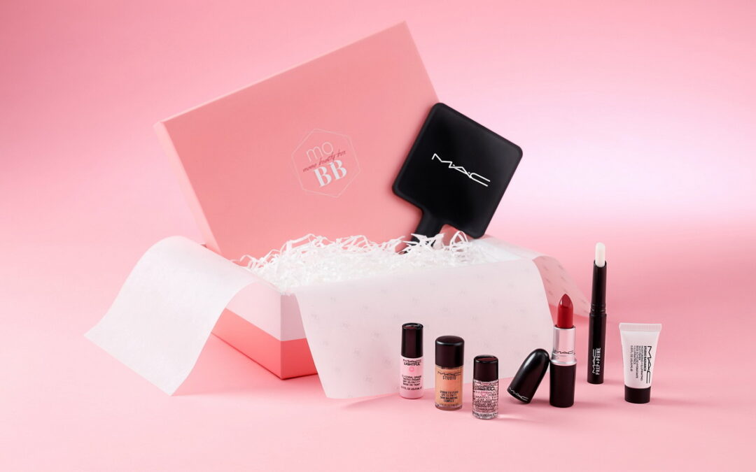 momo購物網週期購重磅攜手M.A.C推出「Beauty Box美妝禮盒」 11/1強勢開賣！