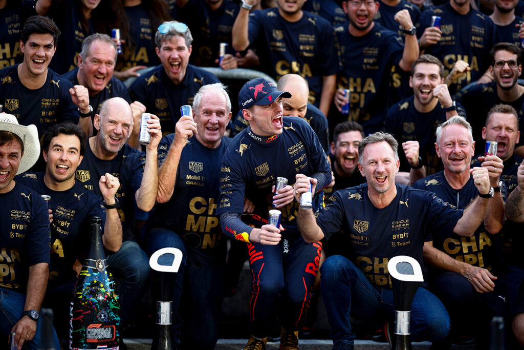 紅牛車隊於F1美國站提前奪下年度車隊冠軍，這也是該車隊自2013年以來的第一個車隊冠軍