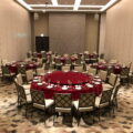 尾牙春酒專案中式桌席每桌十人＄8,800+10起，訂席專線02-2620-3968。