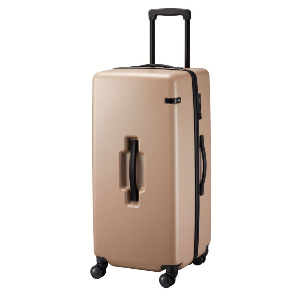 ace. Cornerstone2-Z 31吋方塊造型行李箱，價值$9,200，共1位