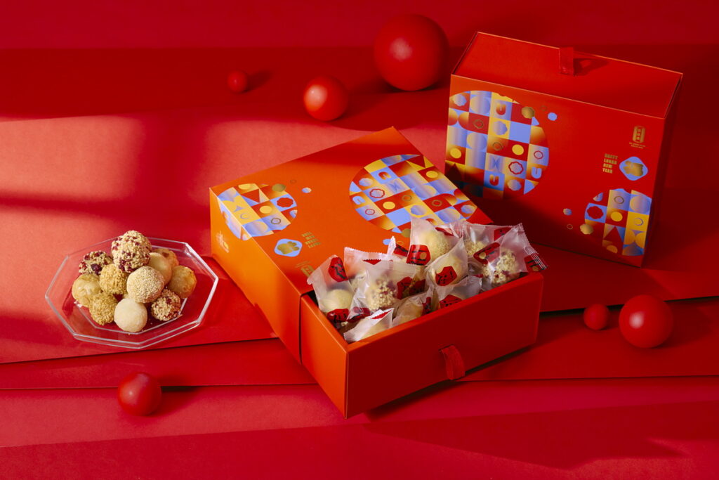 「福氣丸禮盒」包含全新口味「莓果粩」， 清甜莓果香氣加上酥香口感，記憶感滿點！