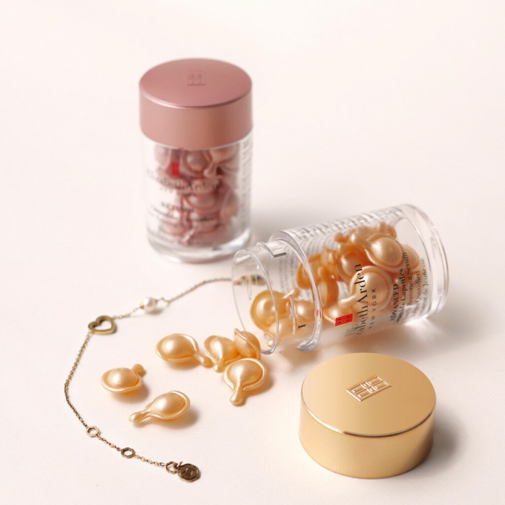 雅頓『小金粉珍珠聯名禮盒』，內含黃金膠囊與玫瑰金膠囊各30顆，超值優惠