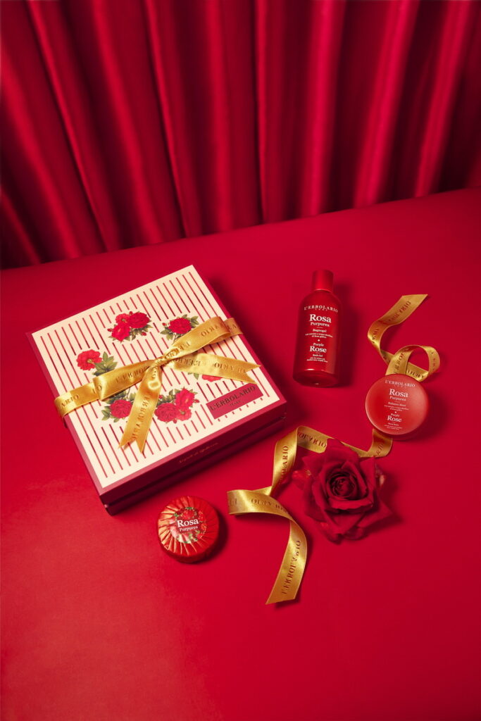 蕾莉歐推出符合喜氣外型的經典「緋紅玫瑰香氛禮盒」，讓過年氛圍質感再提升！