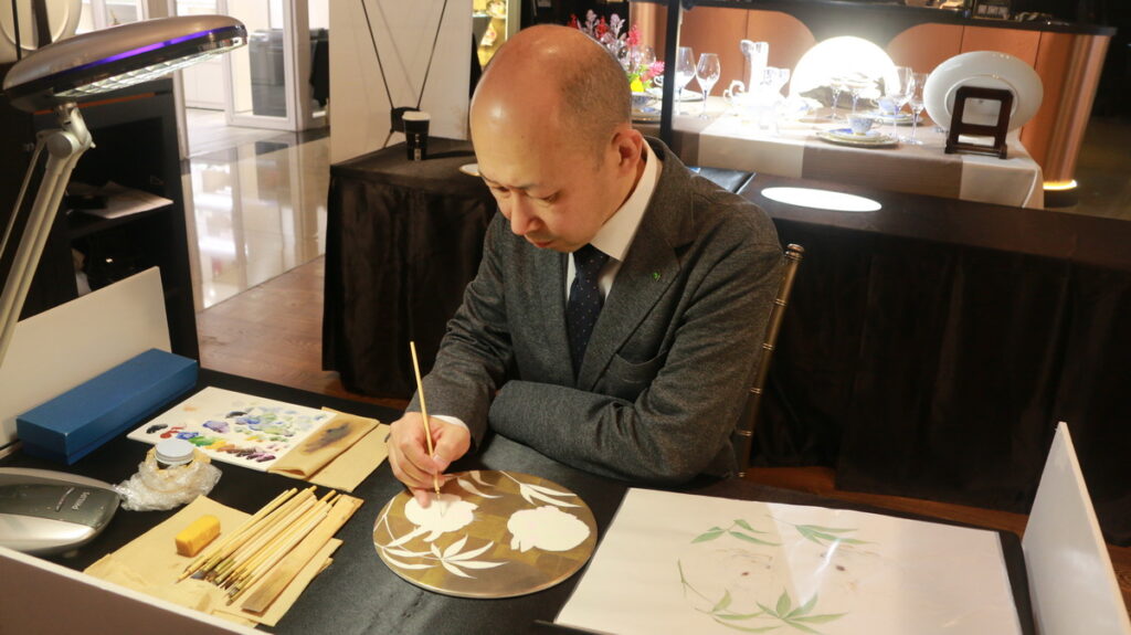 彩繪大師Satoshi Yamada(山田智嗣)現場手繪「盈月與兔」圓盤