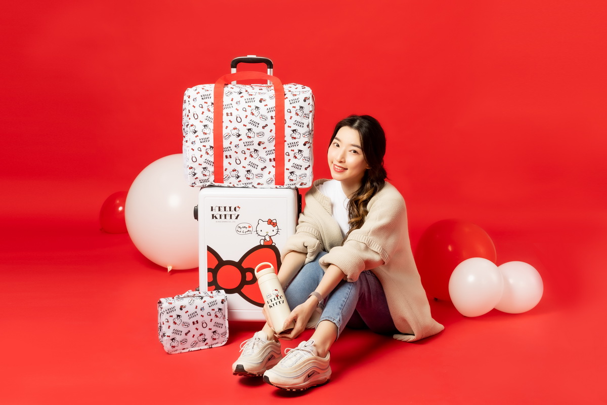 佐登妮絲與Hello Kitty推出夢幻聯名商品，在佐登妮絲集團旗下通路消費滿額或購滿指定商品即可加價購！