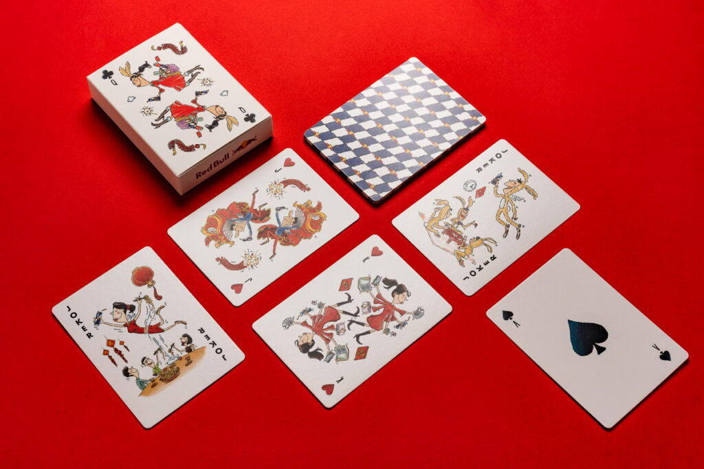 凡在Red Bull Taiwan LINE官方帳號完成一局「開春有局」挑戰，即可抽新年卡牌組到你家