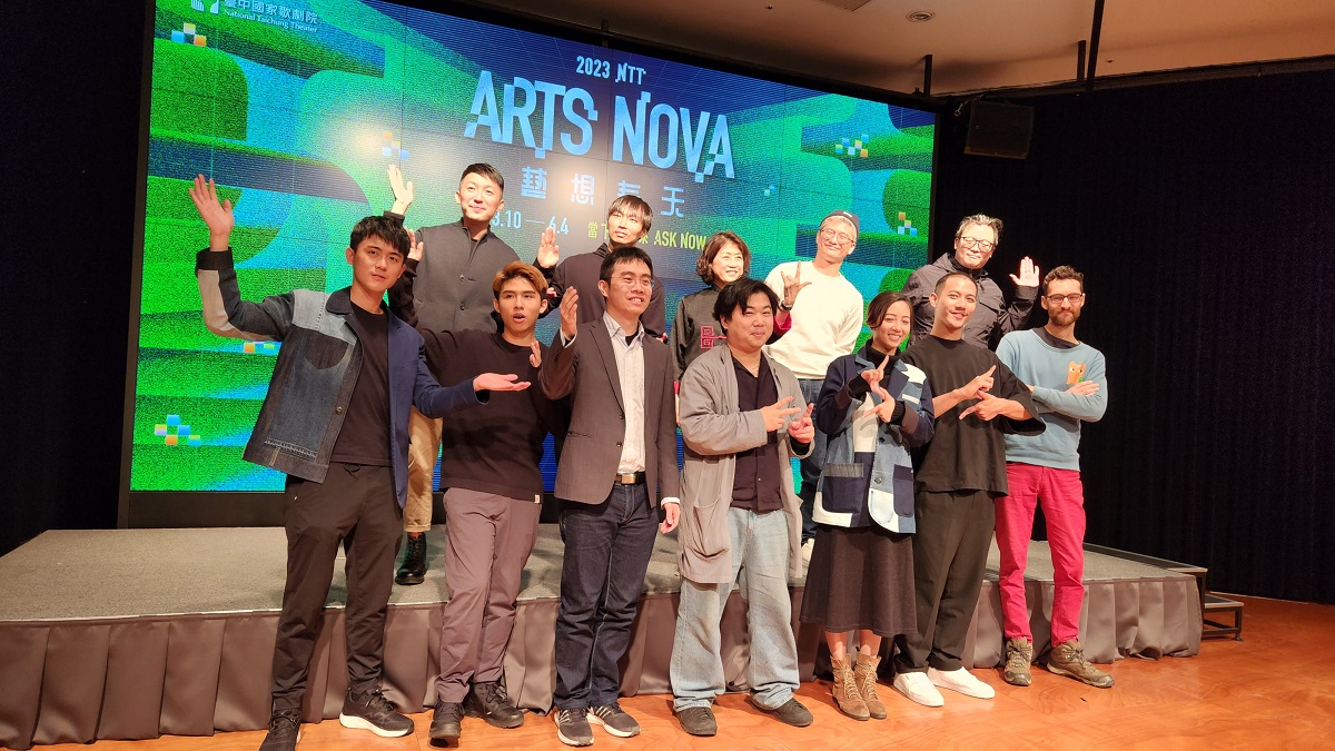 NTT Arts NOVA宣告記者會後大合照。（圖/陳惠玲攝影）