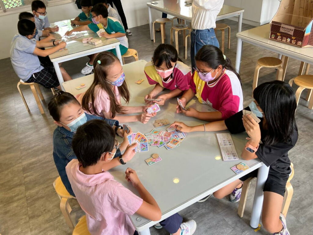 　嘉義市與灃食公益飲食文化教育基金會合作，攜手導入「營養5餐」教育計畫。