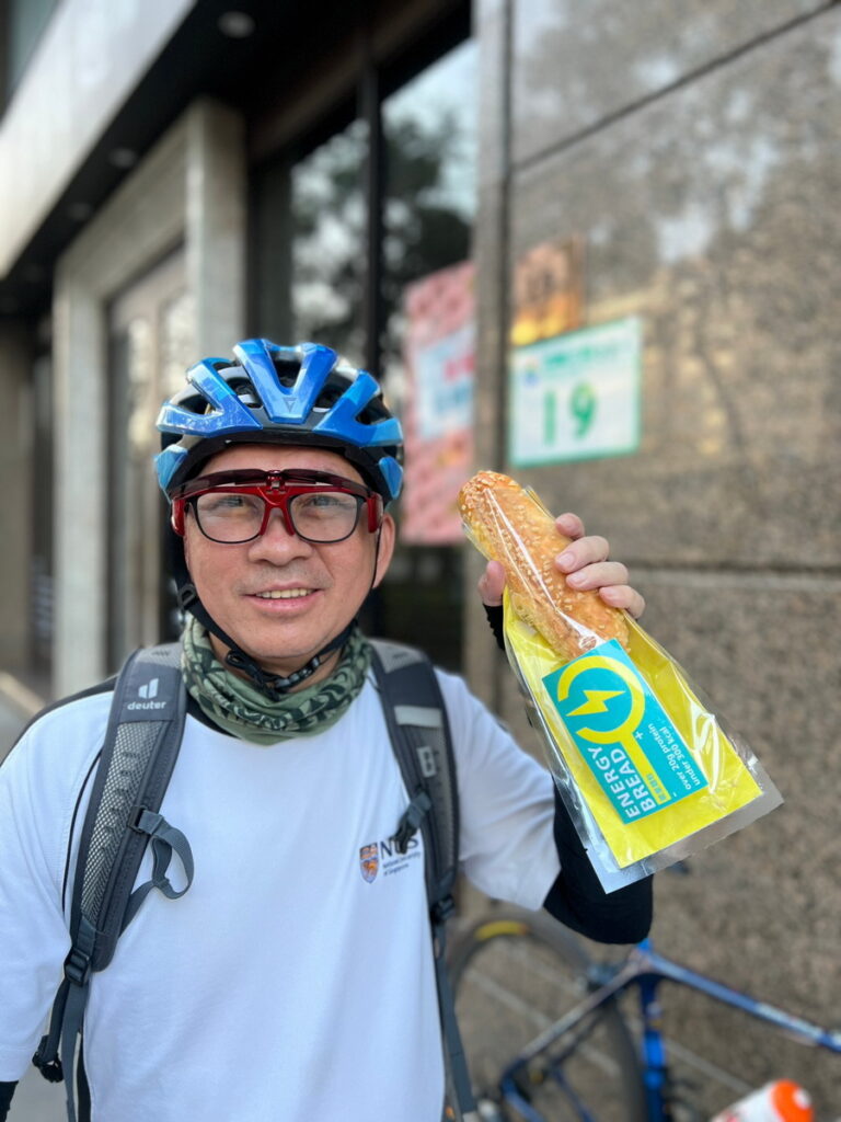 統一集團聯手熱衷自行車運動的吳寶春師傅，推出好吃又能補充蛋白質的「能量麵包」新概念，為麵包寫下新定義。