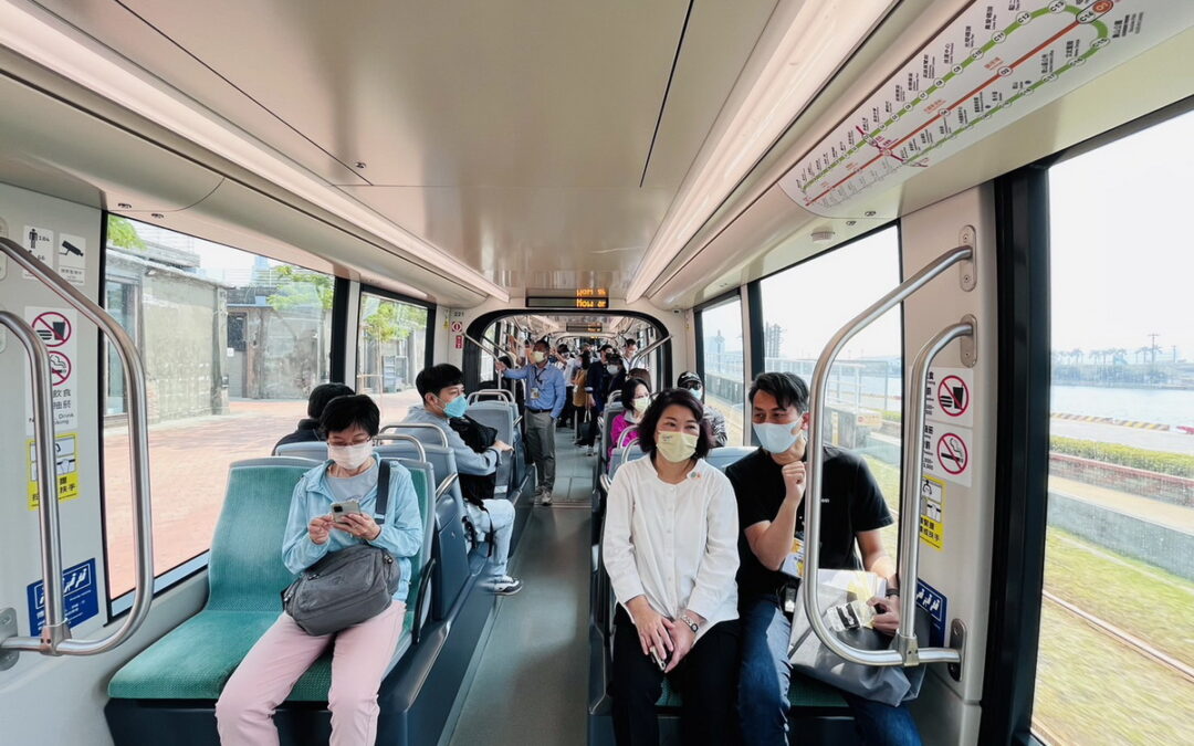 觀摩高雄輕軌　黃敏惠市長再次呼籲中央協助BRT轉型輕軌
