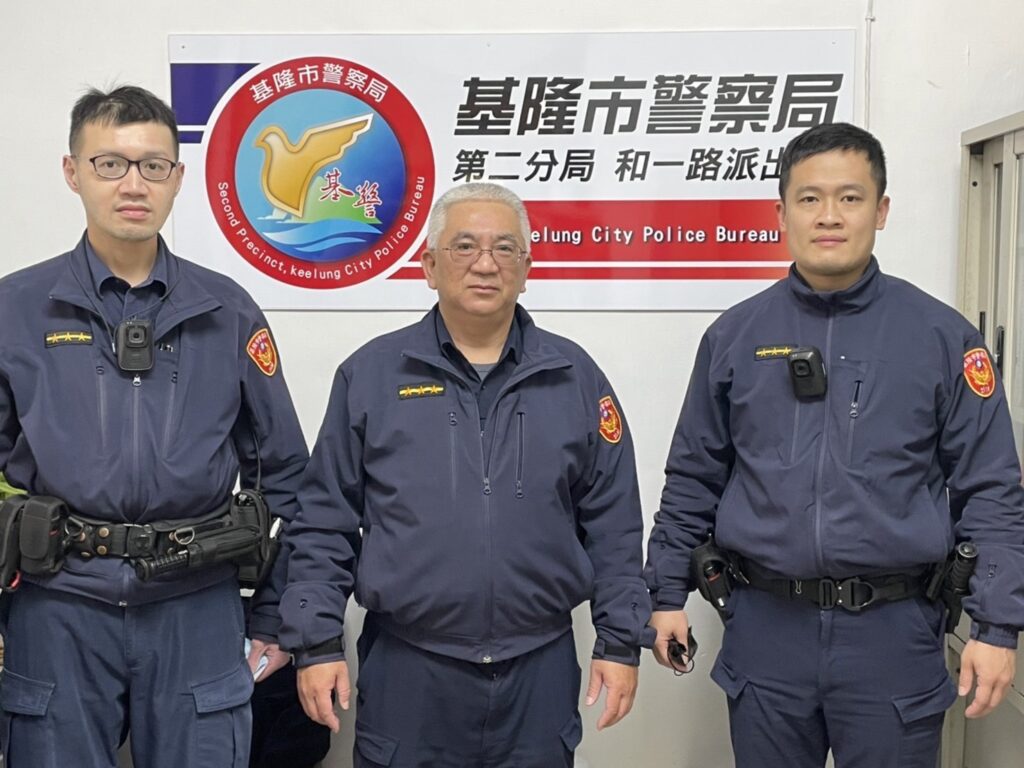 警員林星辰（左）、林國禎（中）、警員鄭旭翔（右）