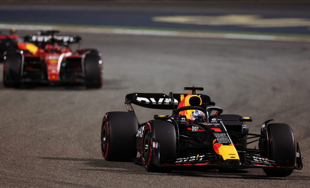 Max Verstappen 在2023 F1開幕戰巴林大獎賽上，以傑出的表現開啟了在一級方程式世界冠軍的衛冕之旅。