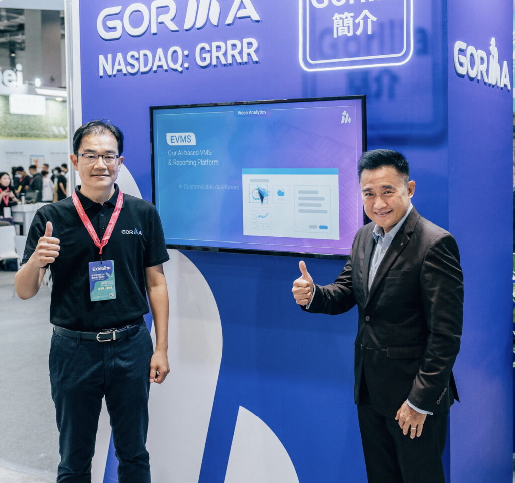 大猩猩科技台灣區總經理Max Lin(左)與亞太區資深營運副總裁Lawrence Ng(右)