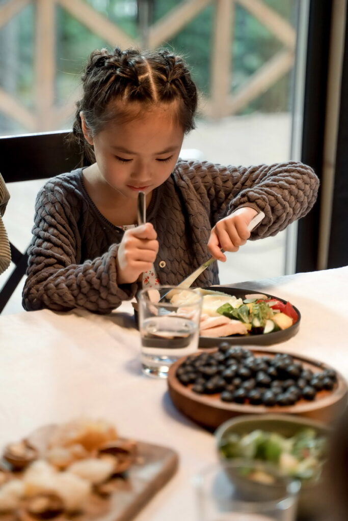 台北凱撒大飯店-四月兒童月凱撒樂-小孩免費吃大人享優惠