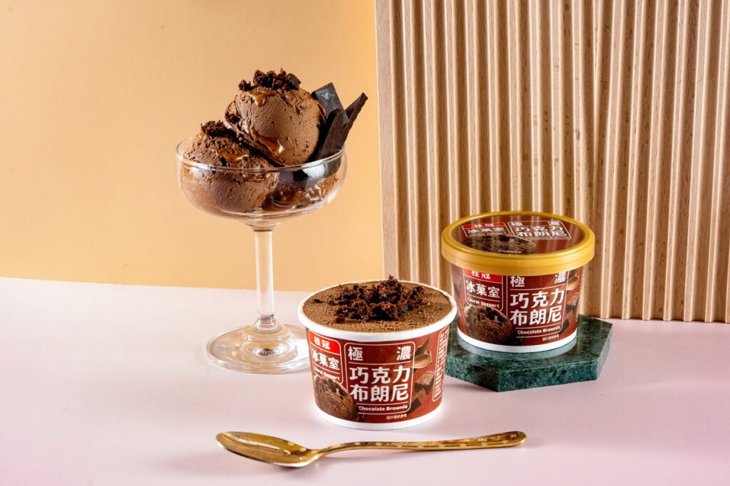桂冠冰菓室新品【極濃巧克力布朗尼冰淇淋】