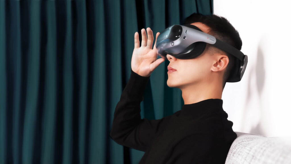 3M反射式透鏡技術打造的折疊光路系統，有效解決VR虛擬實境穿戴裝置在尺寸、解析度與舒適度上的消費者體驗痛點