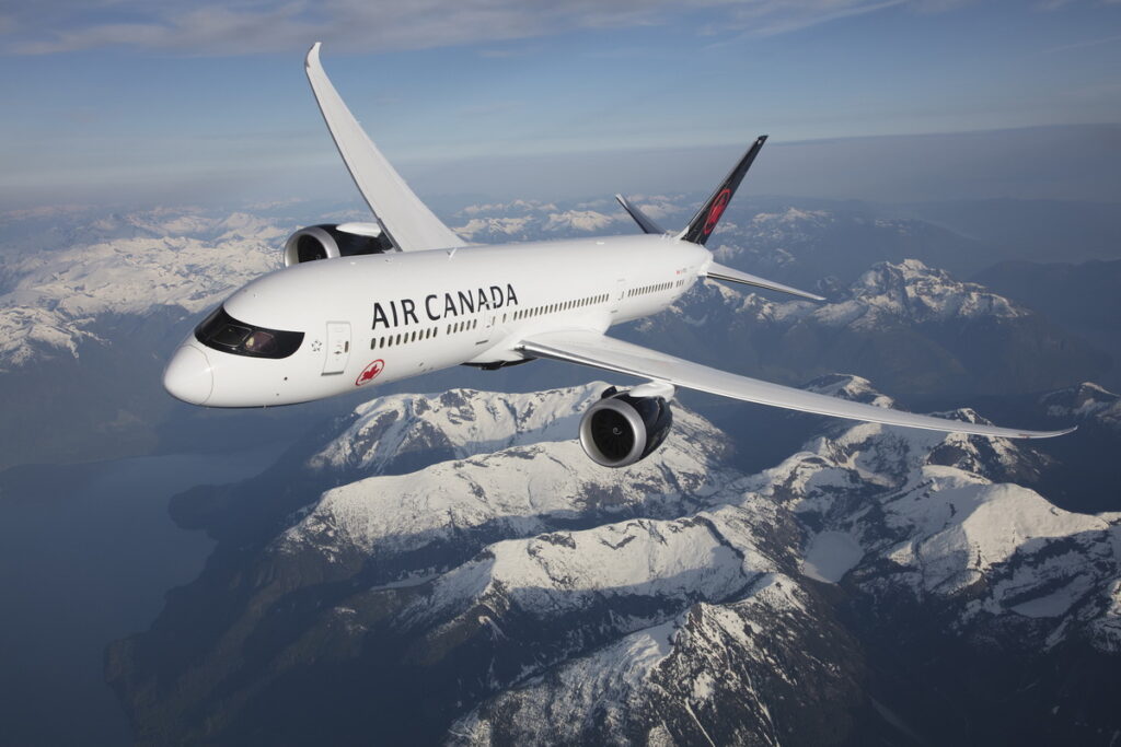 （加拿大航空）勇奪Skytrax「2023全球最佳親子友善航空」 、「加拿大最佳航空公司」及「加拿大最佳航空公司員工」多項大獎