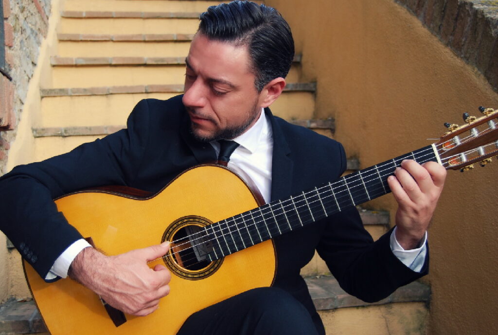 義大利名家迪耶哥，以其富有詩意和精湛的曲目享譽國際，是一位魅力四射的吉他演奏家。