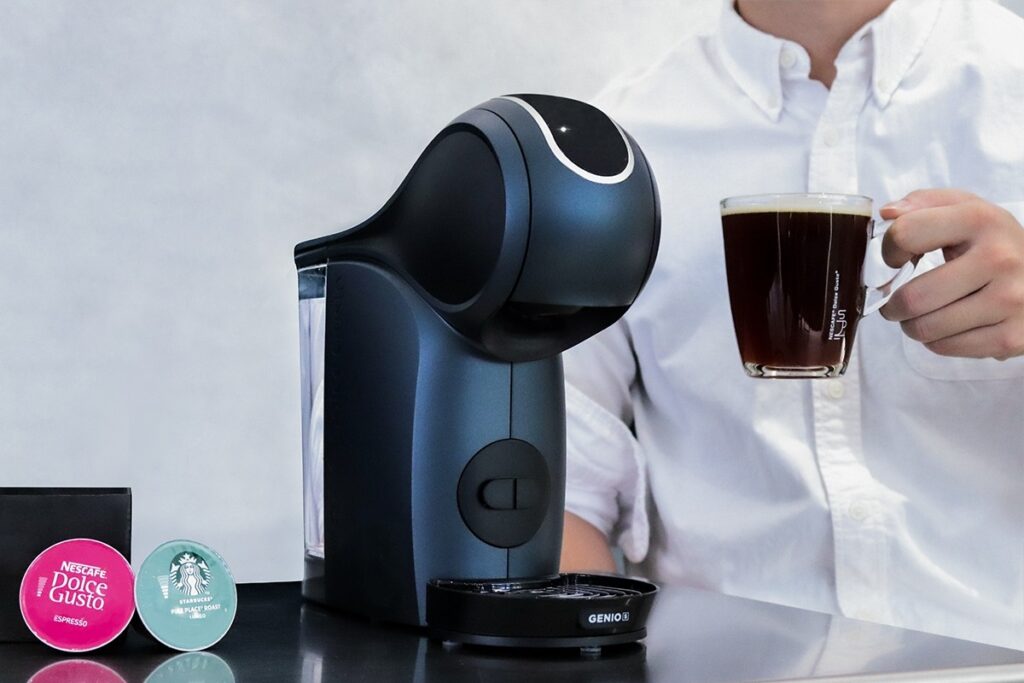  雀巢多趣酷思膠囊咖啡機Genio S Touch登台