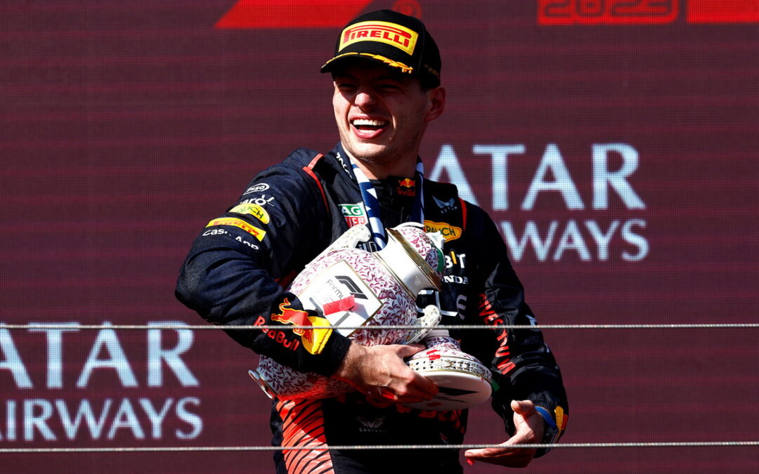 Max Verstappen為Red Bull車隊創下12連勝，打破F1歷史跨季連勝紀錄