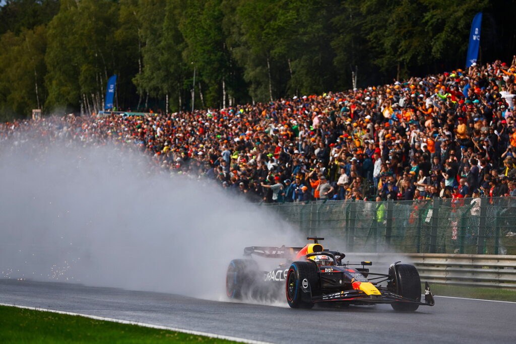 Max Verstappen在29日的衝刺賽中，雨中競速仍獲得衝刺賽冠軍。（圖片來源：Red Bull）