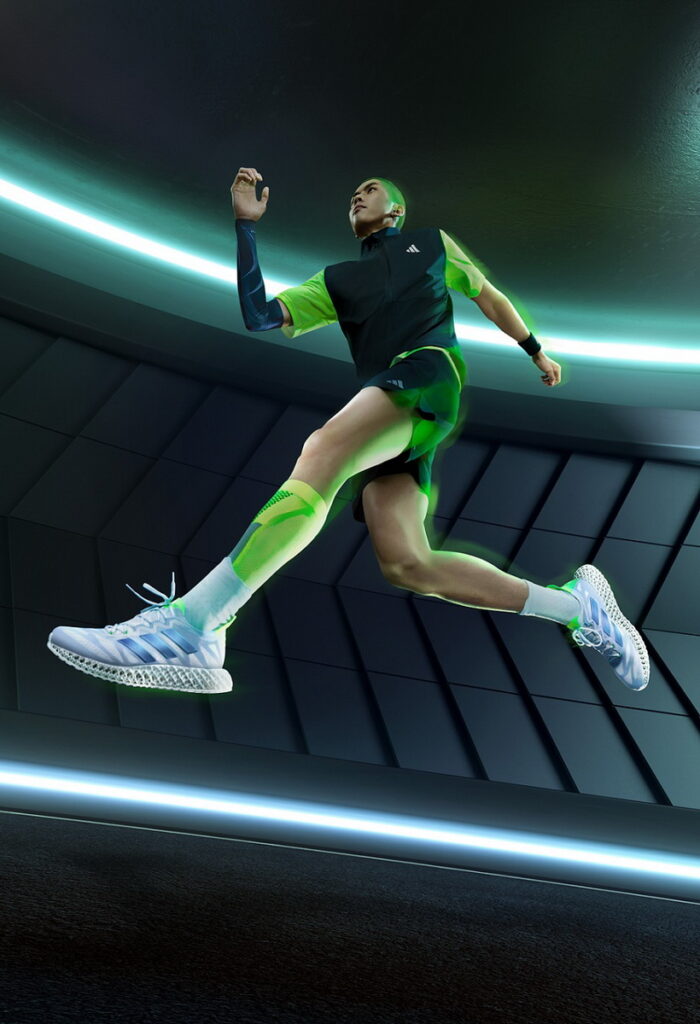 adidas 4DFWD系列延續創新科技，達到強大的向前推進力與能量回饋