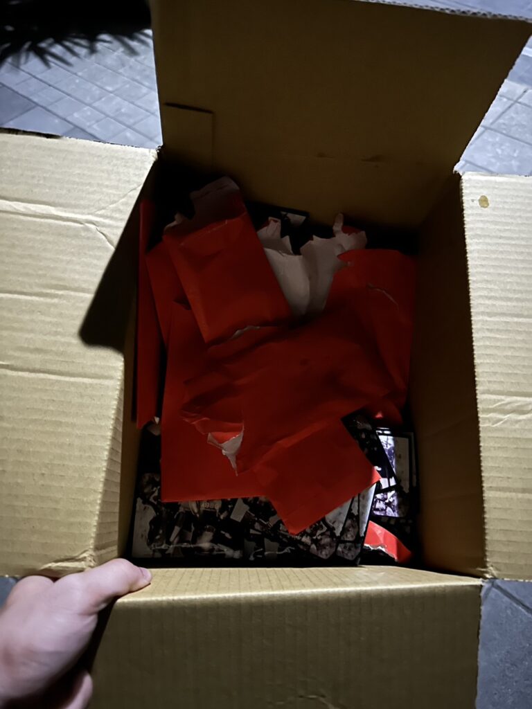 紙箱內藏毒品咖啡包