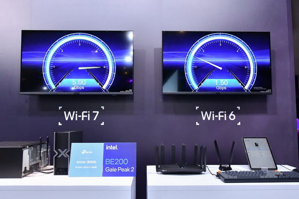 英特爾與TP-Link合作，透過雙方頂尖的Wi-Fi 7產品，完整發揮 Wi-Fi 7的性能，實測出比Wi-Fi 6快3倍以上的速度。