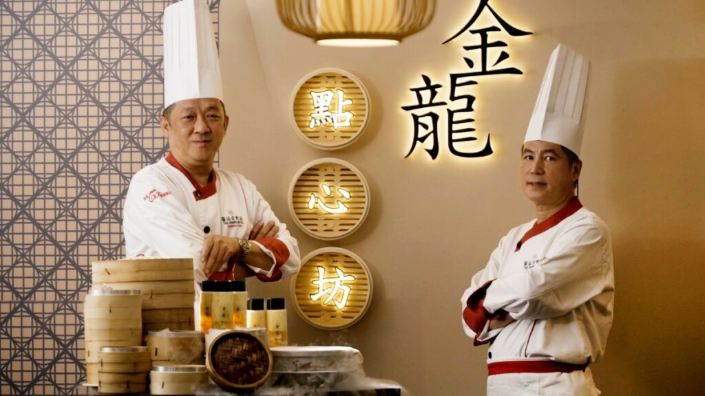 金龍餐廳許耀光主廚（左）陳治國副主廚（右）。圓山大飯店提供