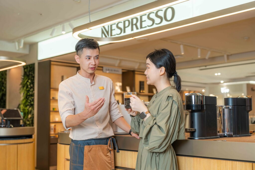 透過咖啡專家一對一專業服務，以五感體驗找尋自己喜愛的咖啡風味