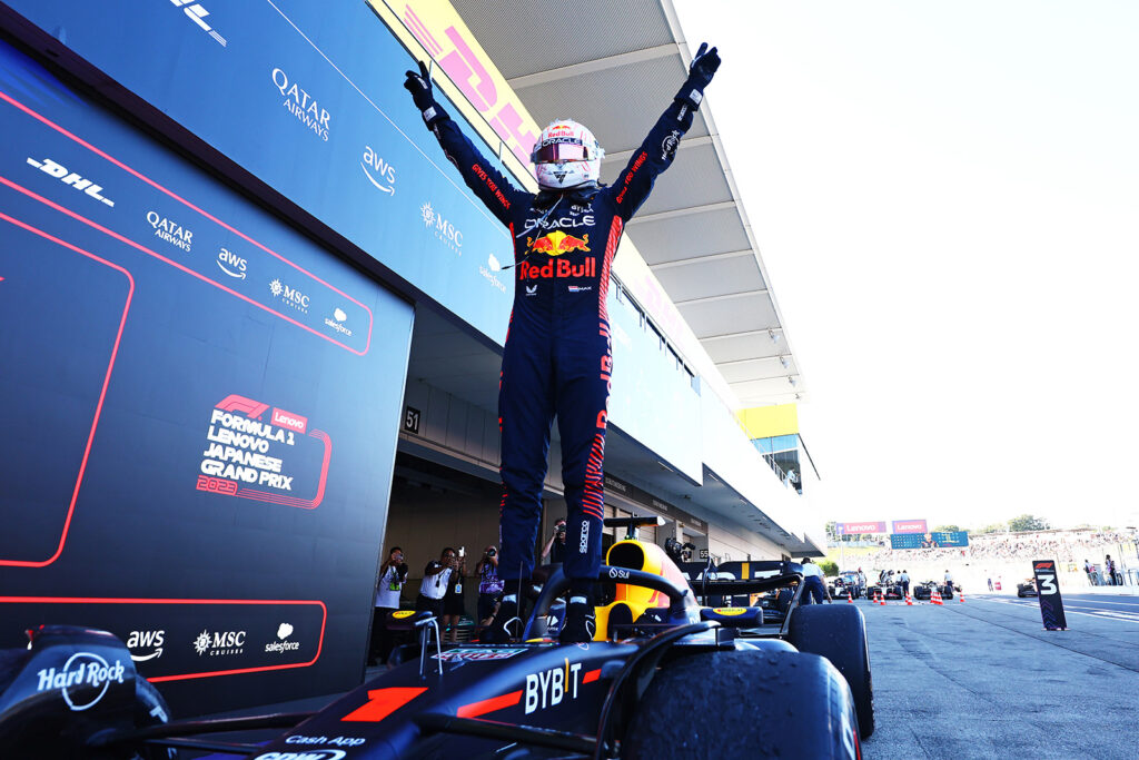 ：紅牛車手Max Verstappen在完賽後感謝團隊給他一台「火箭般的賽車」。（Red Bull提供）