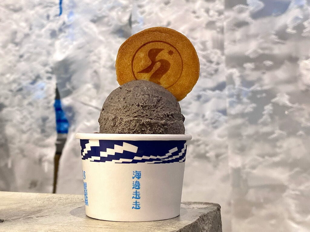 圖說：武昌門市限定「水泥冰淇淋」Gelato，展現香醇芝麻經典風味。
