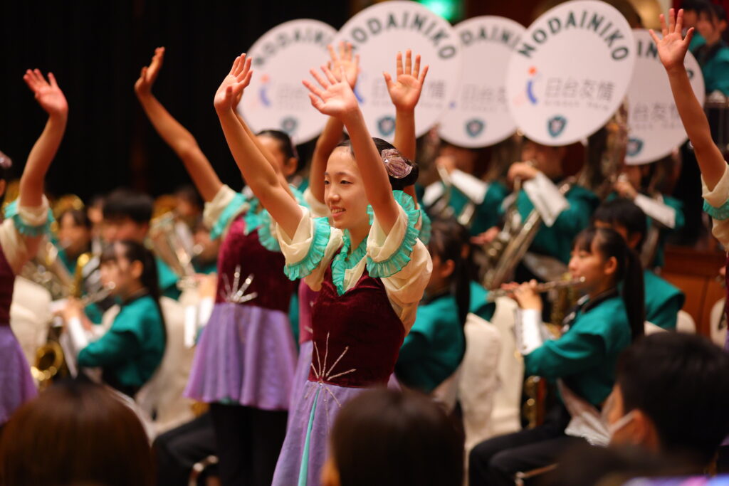 東京農業大學第二高等學校吹奏樂部演出《寶島》