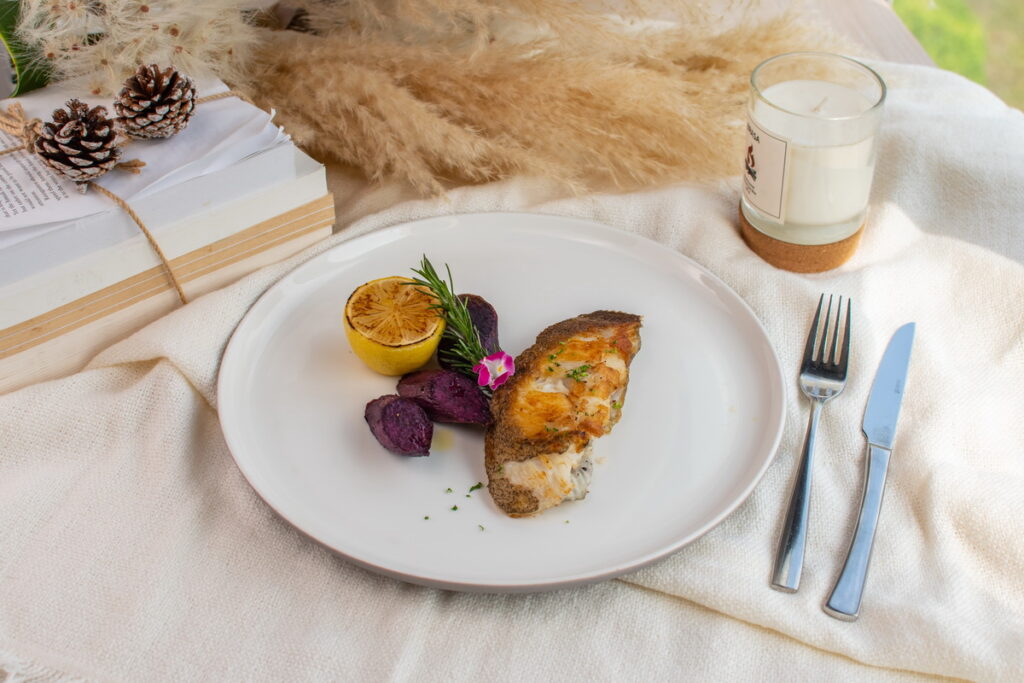 冬季預計推出「格陵蘭扁鱈」，細緻魚肉、豐富營養，室和樂齡族群享用。(圖-將捷金鬱金香酒店提供)