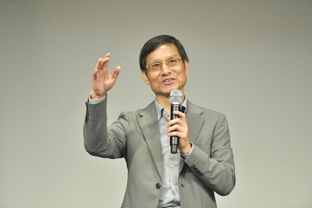 行政院林萬億政務委員表示,發掘銀髮產業商機,從健康、照顧、安全、社會連結、生活便利等需求出發,加速推動高齡普惠科技創新研發。(圖文/CPC提供)