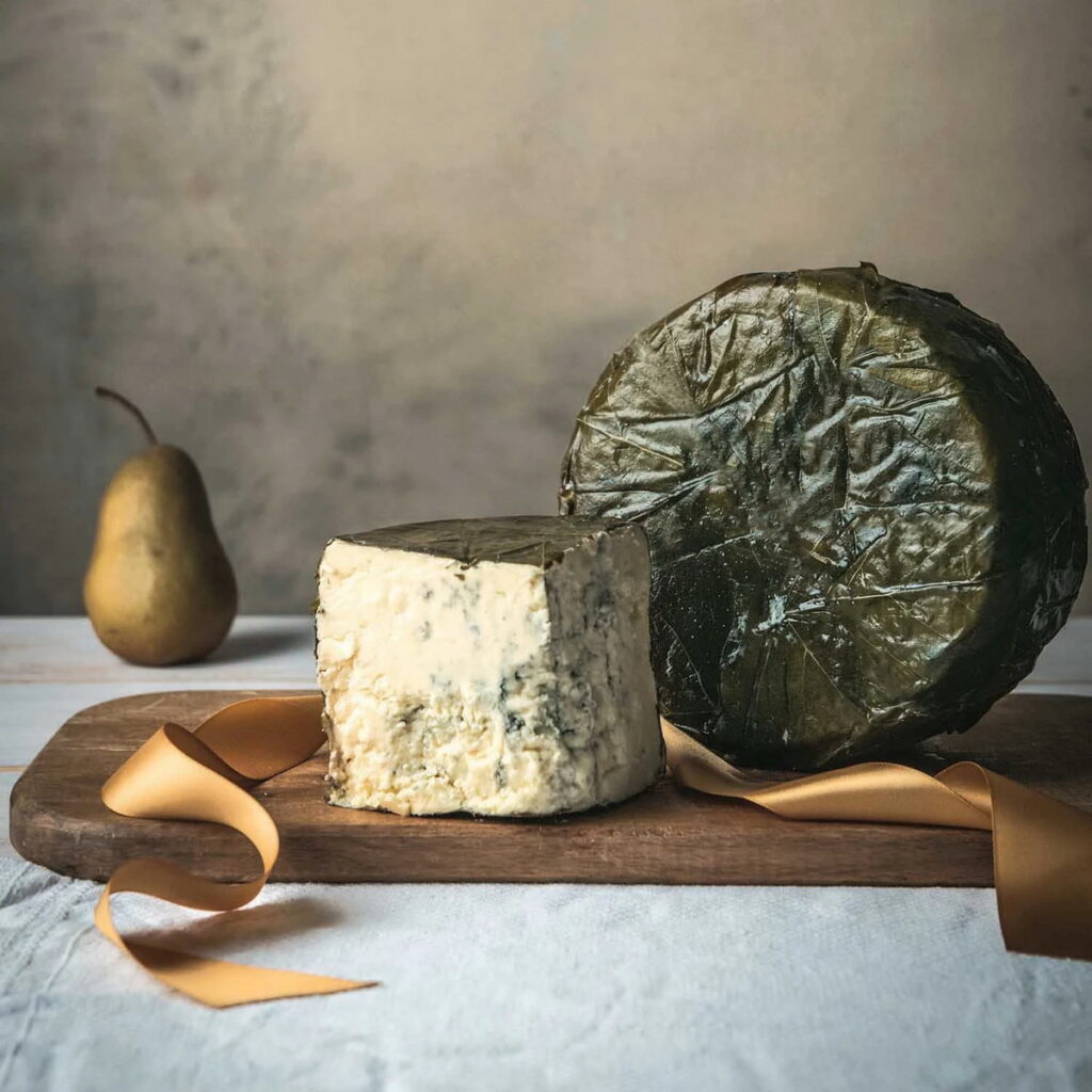 首個獲得「世界冠軍乳酪」榮譽的Rogue River Blue藍紋乳酪（圖片來源：取自品牌官網）