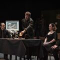 比利時靜物劇團《這就是人「身」啊！》第四場：母親追思會現場。（圖/歌劇院提供©Hubert Amiel）
