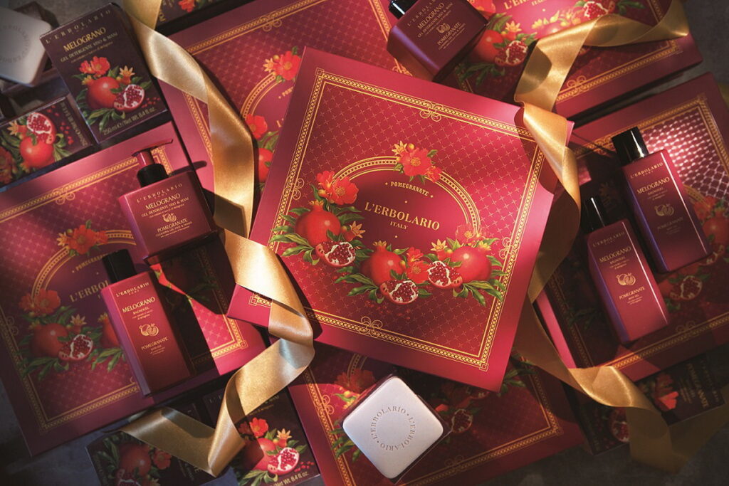 L'ERBOLARIO蕾莉歐於今年春節特別推出紅寶石般貴氣的「紅石榴寶石禮盒」。
